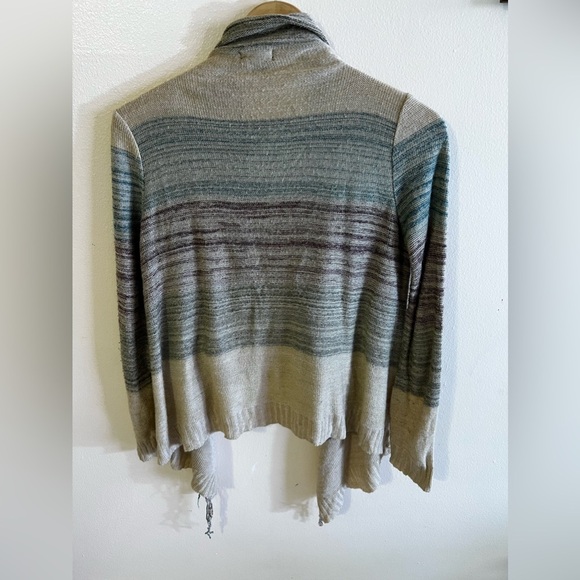 Wet Seal Long Sleeve Open Cardigan Sweater Women’s Fringe on Front Made U.S.A - Picture 5 of 16